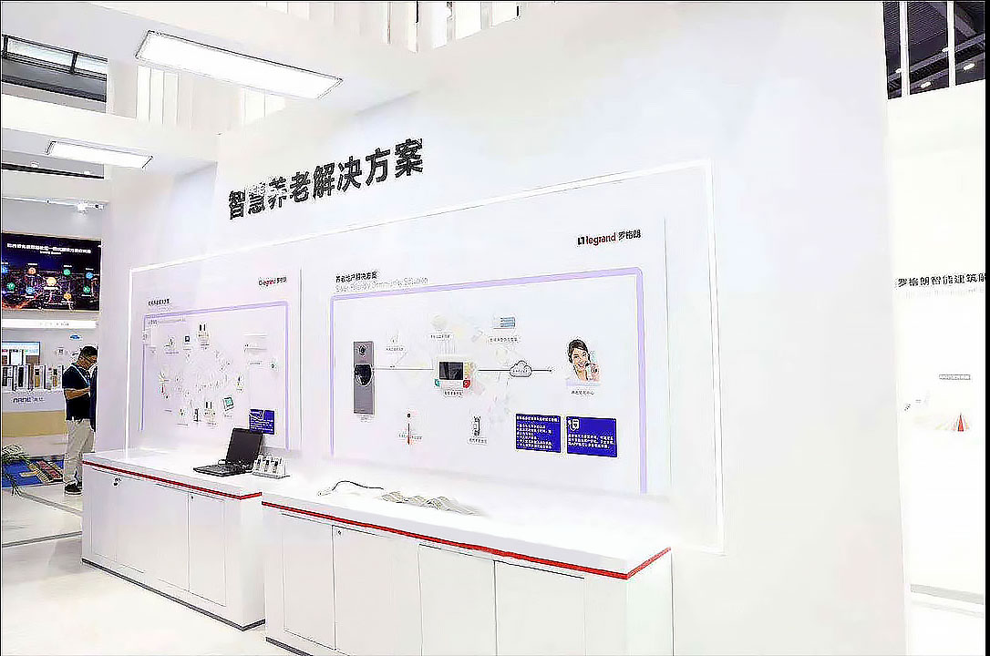 羅格朗照片4.jpg